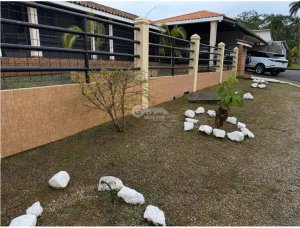 RESIDENCIAL HOWARD / 596 M2 / 3 HABITACI...