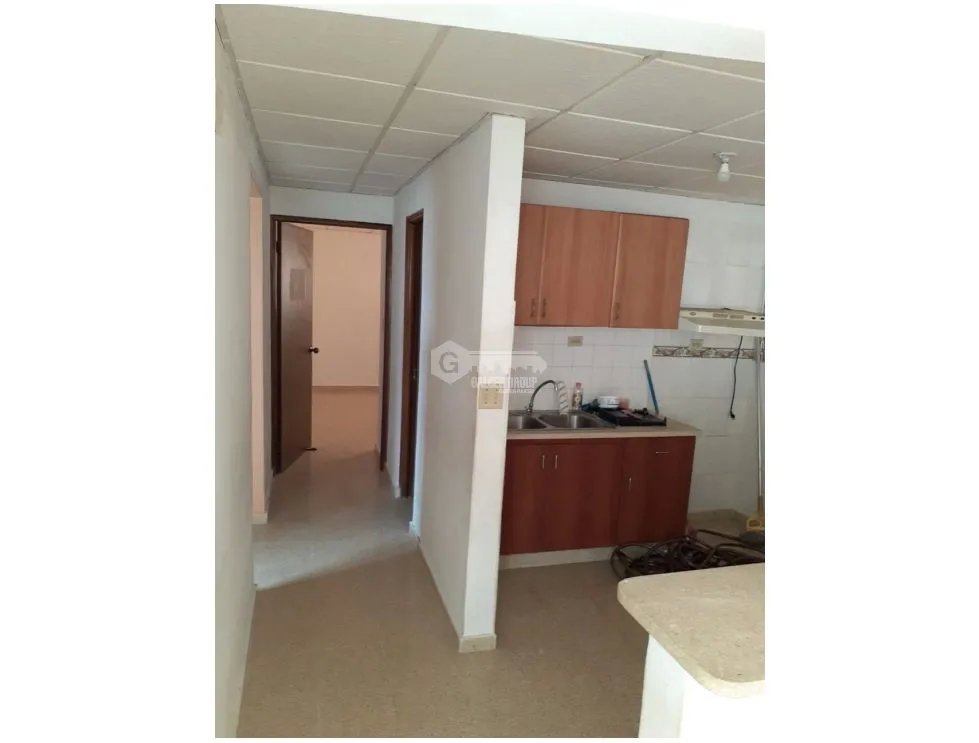 ARRAIJAN / PARQUES DEL OESTE / 240 M2 / 3 HABITACIONES / CERCADA