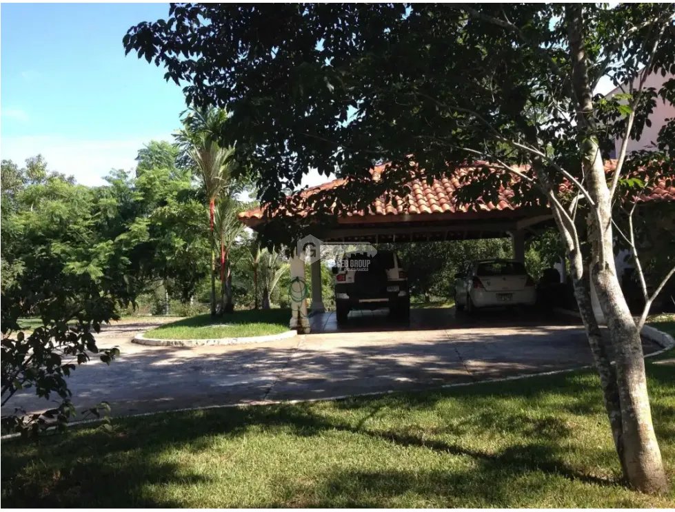 CHITRE / CASA DE CAMPO / 4300 M2 / CON CASA DE HUESPED