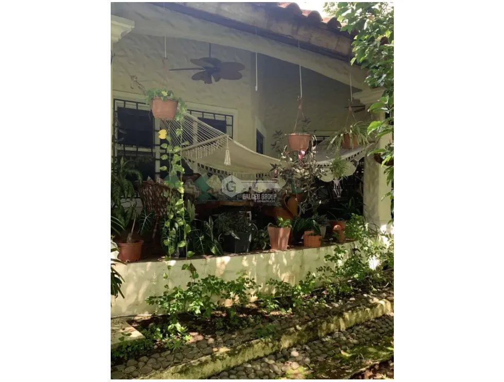 CHITRE / CASA DE CAMPO / 4300 M2 / CON CASA DE HUESPED