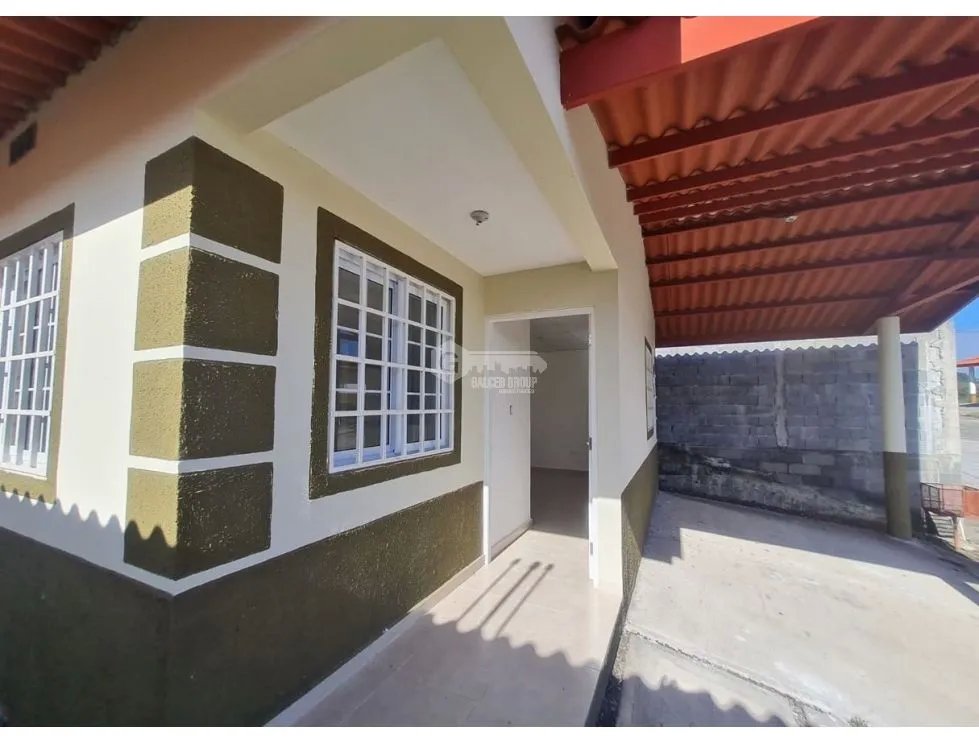 ARRAIJAN / ALTOS DE CERRO TIGRE / 200M2 / 3 HABITAC / TERRAZA / PATIO