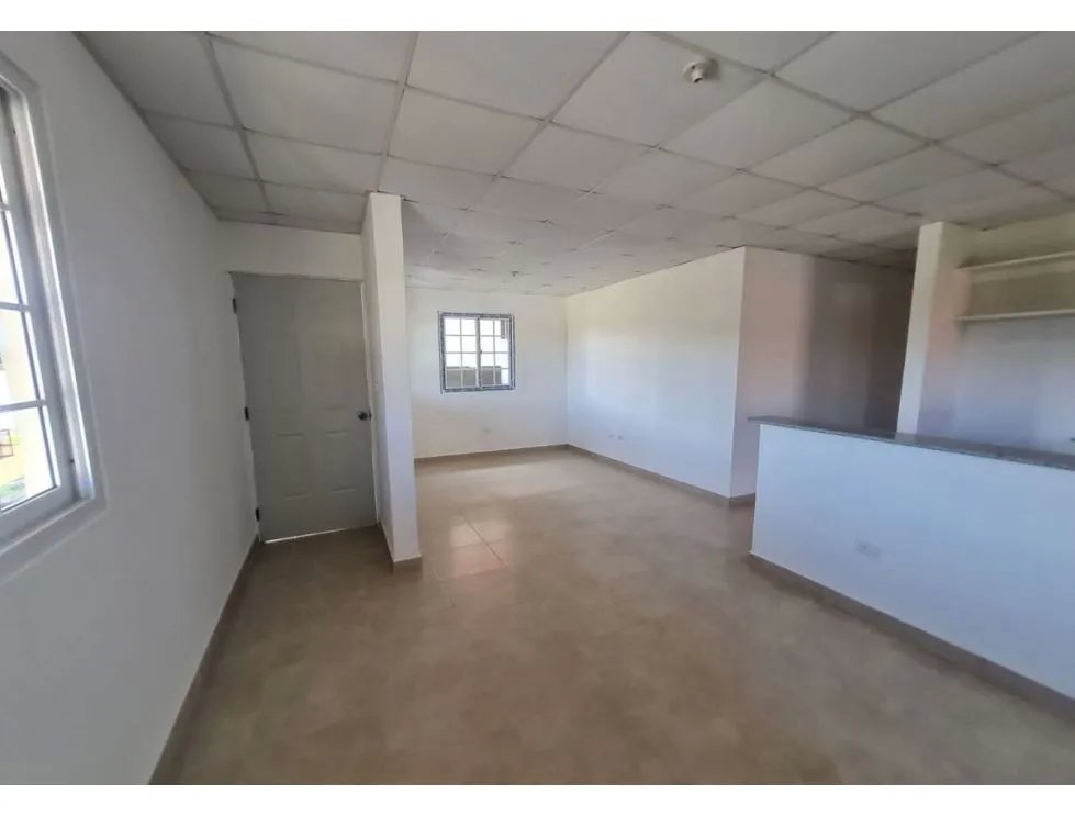 ARRAIJAN / ALTOS DE CERRO TIGRE / 200M2 / 3 HABITAC / TERRAZA / PATIO