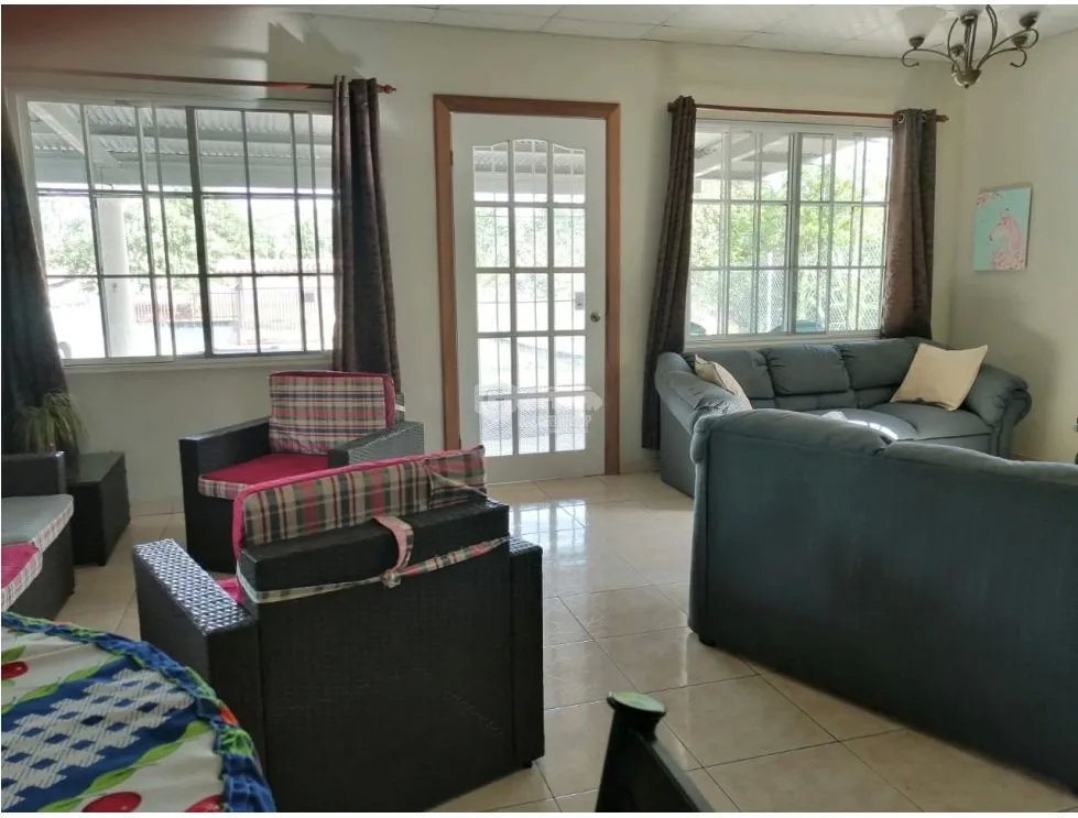 SE VENDE CASA DE CAMPO EN PENONOME  VIA INTERAMERICANA  915M