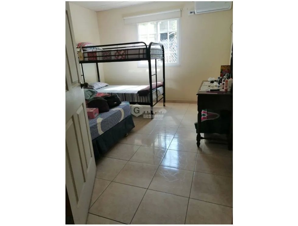 SE VENDE CASA DE CAMPO EN PENONOME  VIA INTERAMERICANA  915M