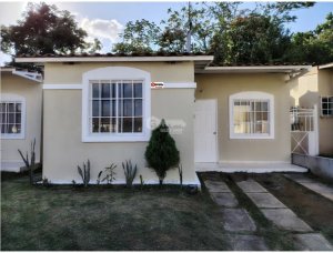 Single Family House for rent in Arraijan