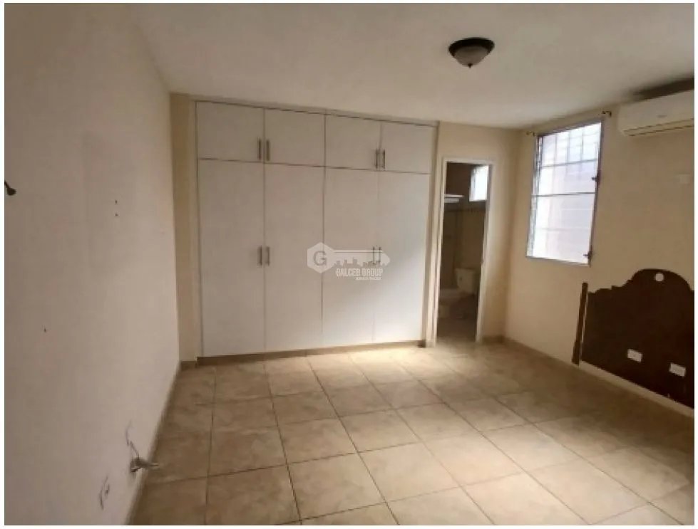 ARRAIJAN / BRISAS DEL GOLF / 299M / 3 HABITACION / 2 PARKING / PATIO