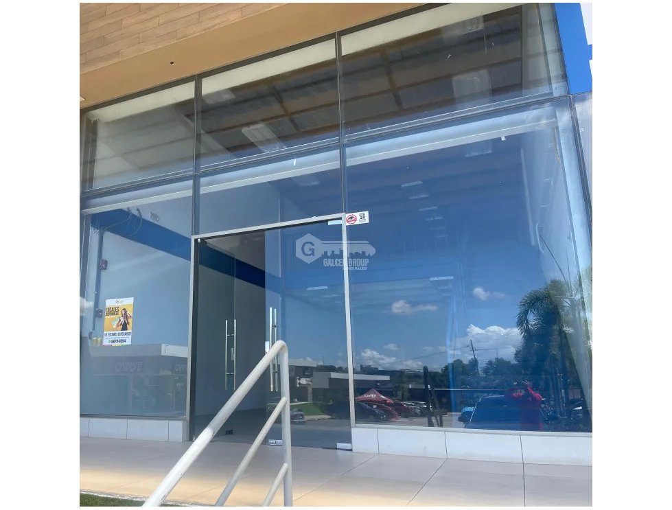LOCAL / PLAZA ONDGO / LA CHORRERA / 110M / MEZZANINE / VACIO