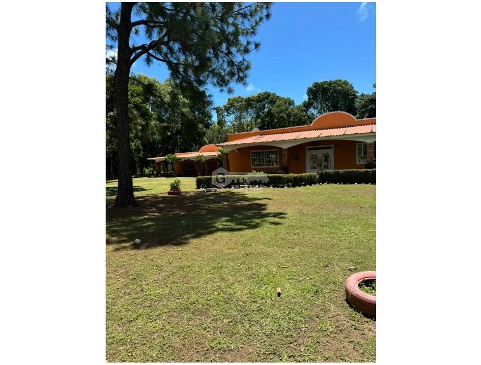 COCLE / ANTON / 80000M PLANOS / 4 CASAS / 8 CABAÑAS / SOBRE LA VIA AG