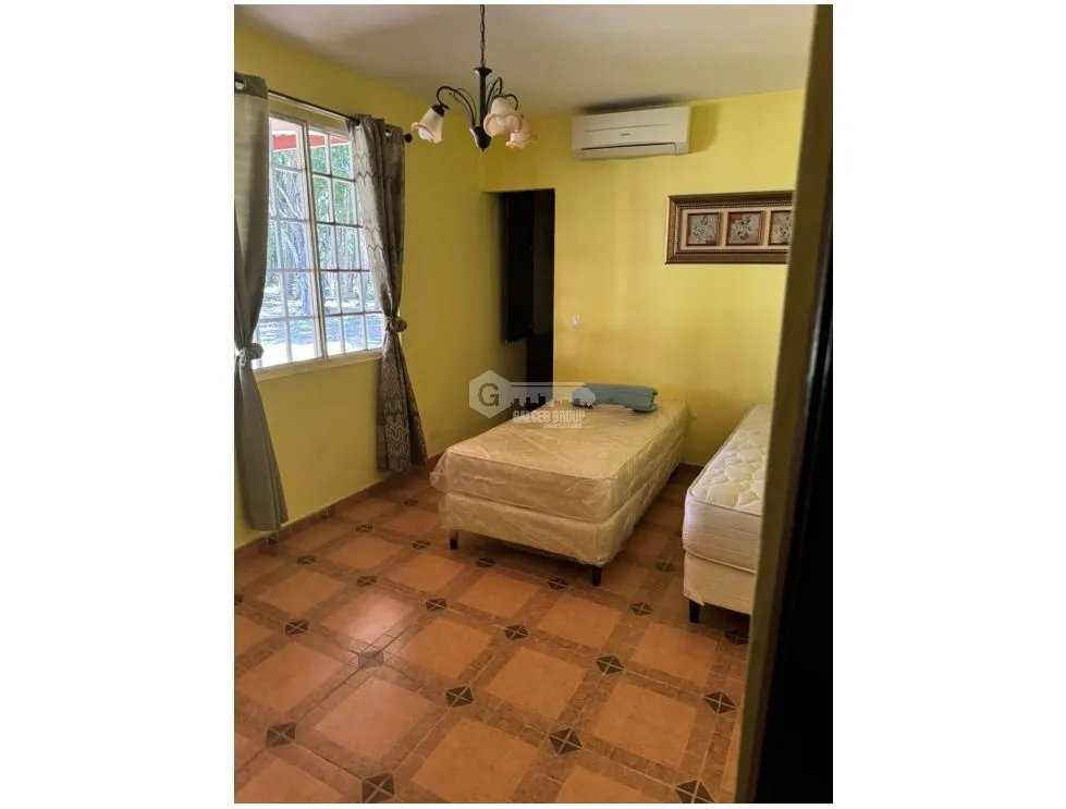 COCLE / ANTON / 80000M PLANOS / 4 CASAS / 8 CABAÑAS / SOBRE LA VIA AG