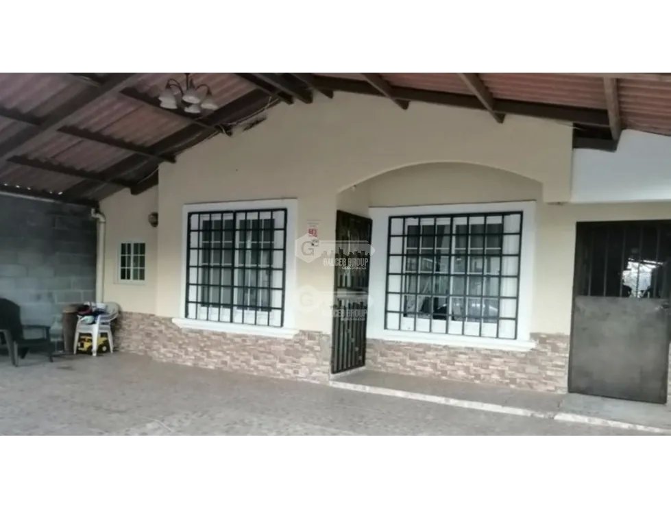 SE VENDE CASA EN VILLAS DE MONTELIMAR 225M 3 HABITACIONES CON TERRAZA