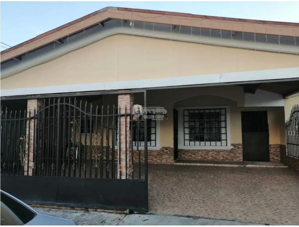 CHORRERA / VILLAS DE MONTELIMAR / 3 HABITACIONES / 225m2 / TERRAZA / Y