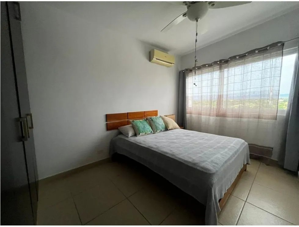 Single Family House for sale in Farallon