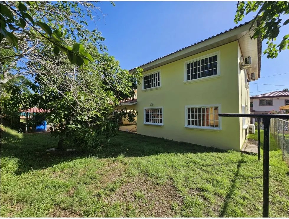 Alquiler de casa en Villas del Golf, Chitré