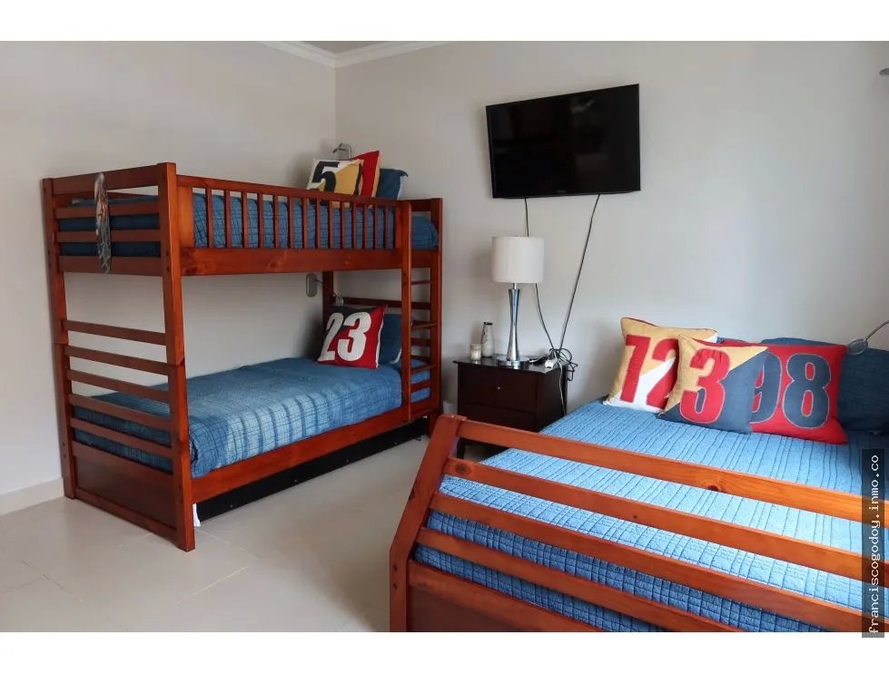 Apartment for sale in Anton