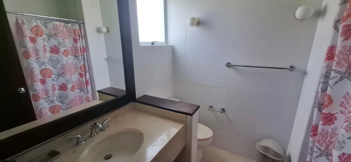 House for Sale in Villas de Decameron, Farallón, Coclé