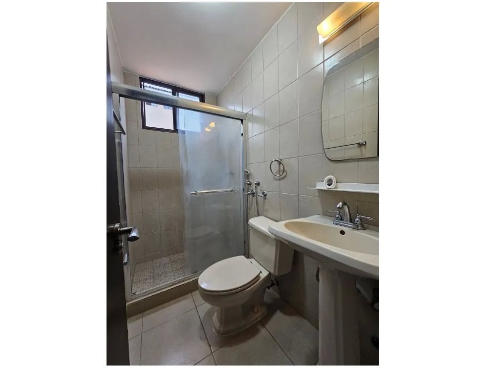 Alquiler o Venta de Apartamento en Residencial Cubita, Chitré