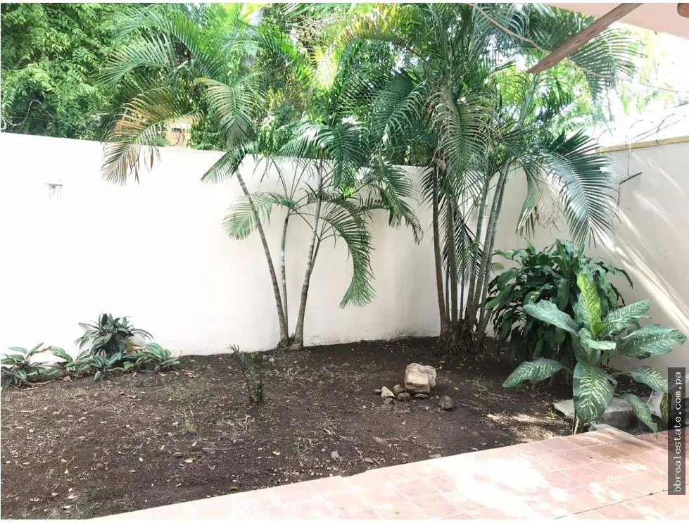 ALQUILER CASA EN HATO PINTADO 200 mts2