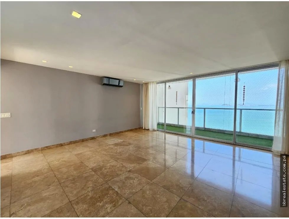 Alquiler de Apartamento PH Q Tower, Punta Pacífica