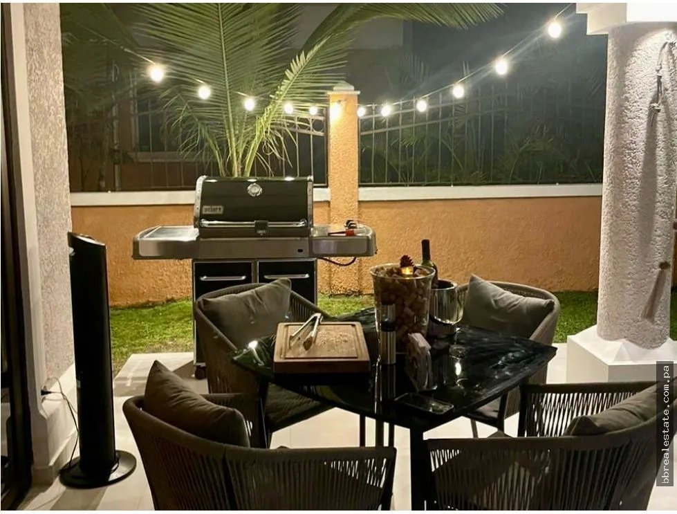 Venta de Casa en Clayton Village, Clayton