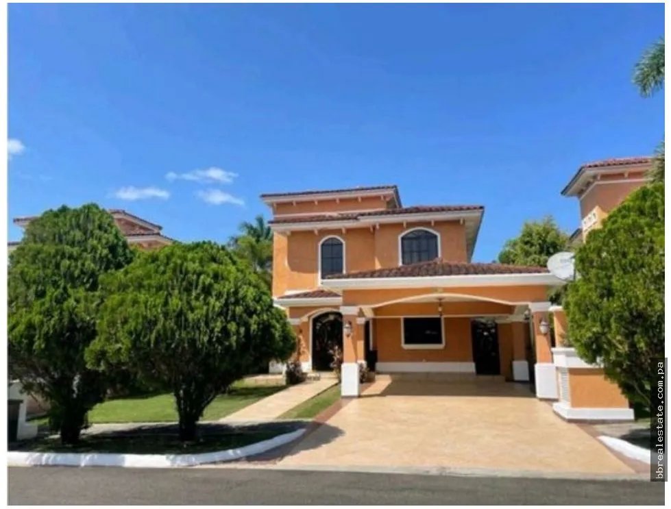 Single Family House for sale in Albrook