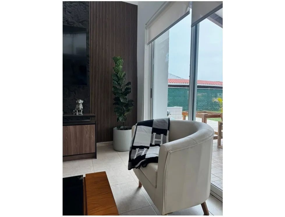 GORGONA / MALIBÚ / 900M / 3 HABITACIONES / 3.5 BAÑOS / AMOBLADO