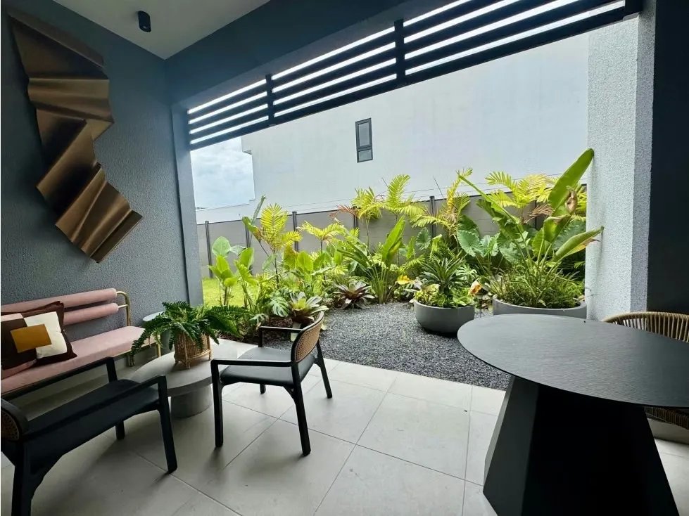 Venta de Casa de Una Planta en PH Imaterra, Woodlands, Panamá Pacífico