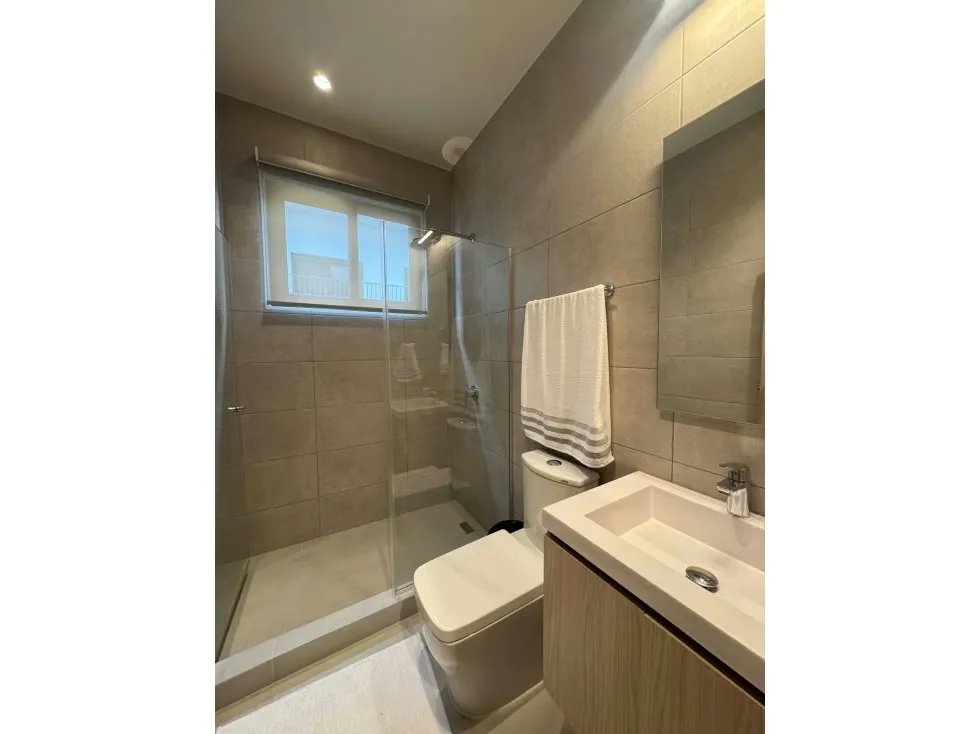 Venta de Casa de Una Planta en PH Imaterra, Woodlands, Panamá Pacífico