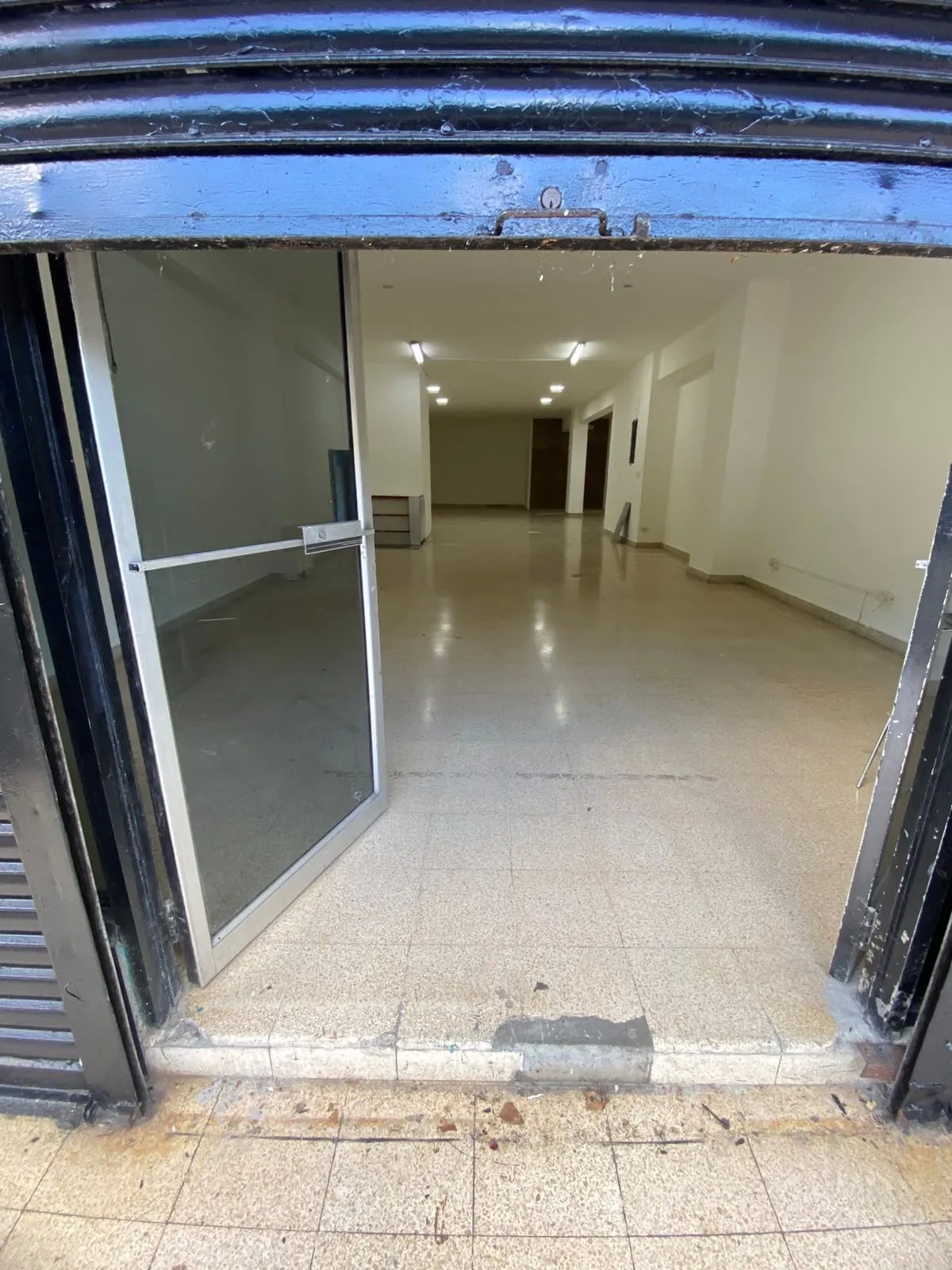 Lease the Ideal Commercial Space to Grow Your Business!