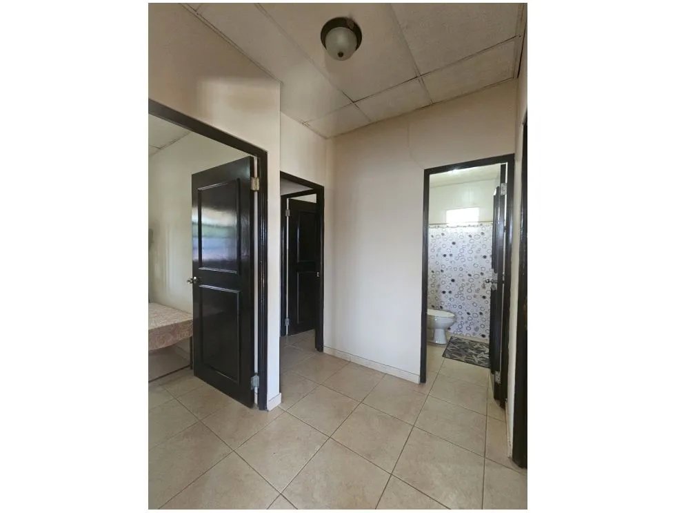 Venta de Casa en Residencial Blass Tello, Chitré. MB