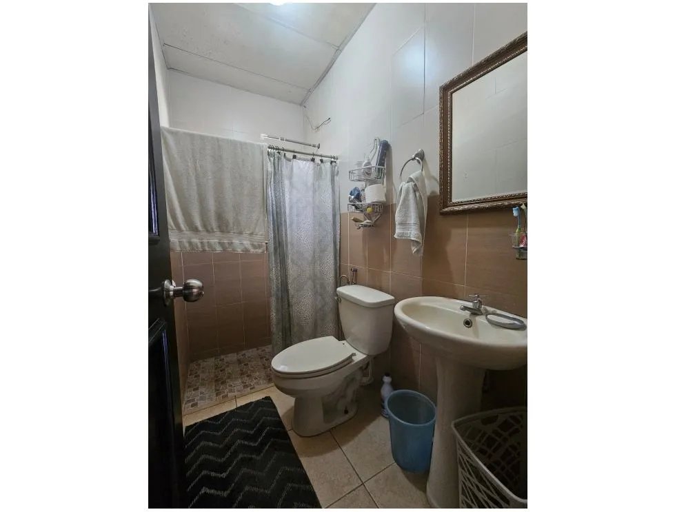 Venta de Casa en Residencial Blass Tello, Chitré. MB