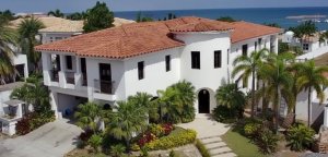 Casa de Lujo en Venta  Las Terrazas de Vista Mar-Modelo Santa Barbara