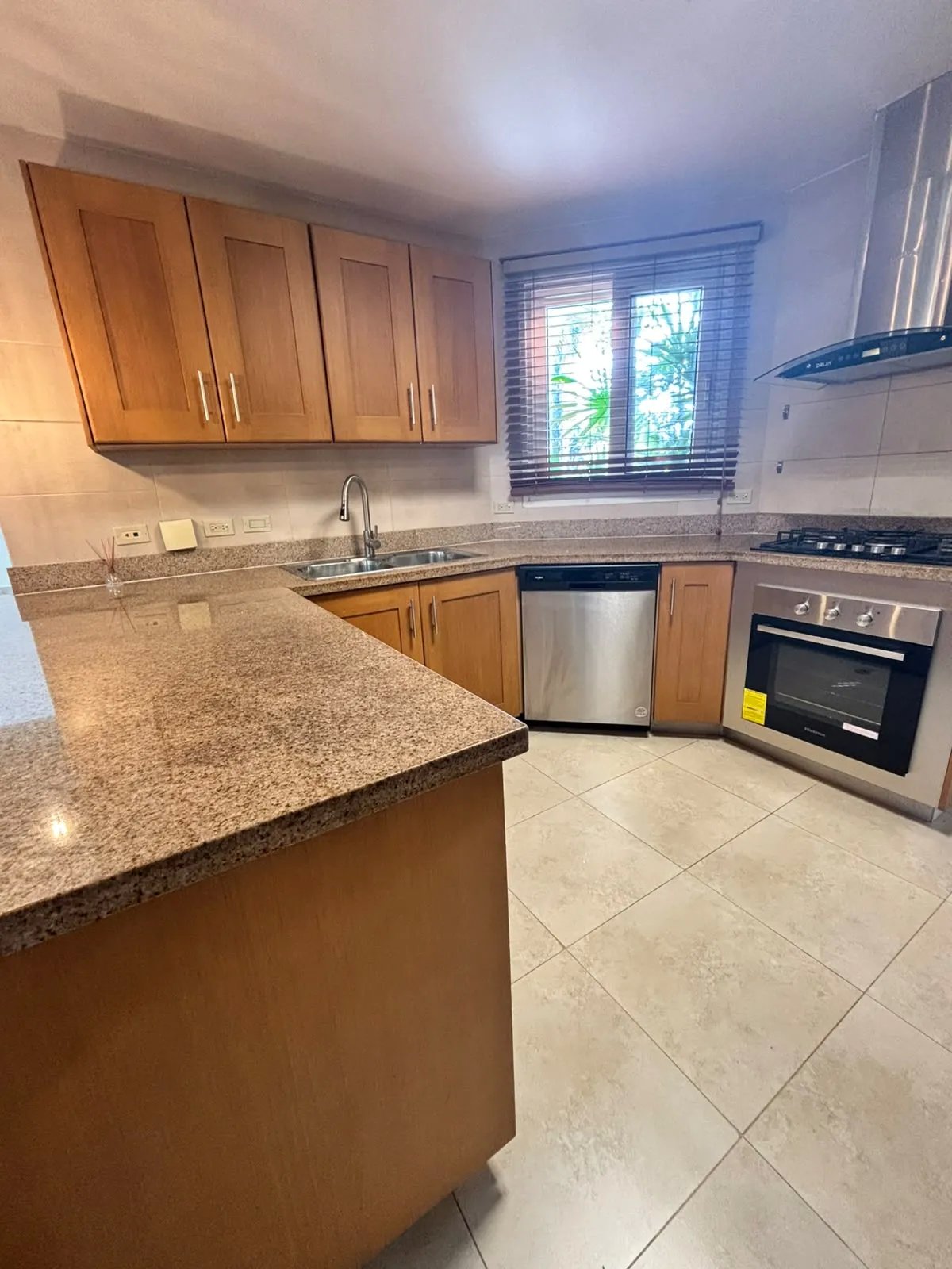 Casa en alquiler/venta en Tucan Country Club
