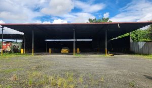 Bodega/Galera en Alquiler de 1,400 m² de Terreno