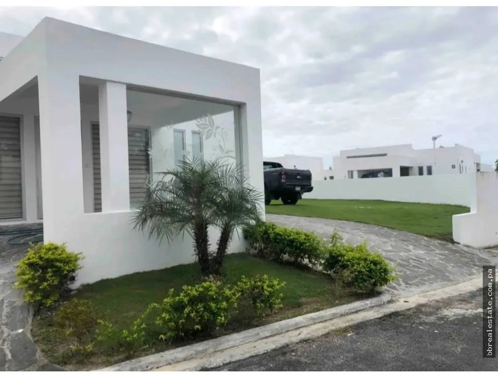 Venta de Villa en PH Ibiza Residences, Rio Hato