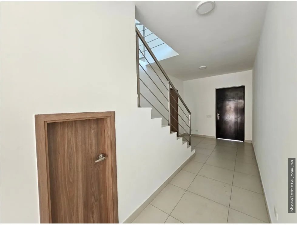 Venta de Casa en Altos del Parque, Vía Centenial
