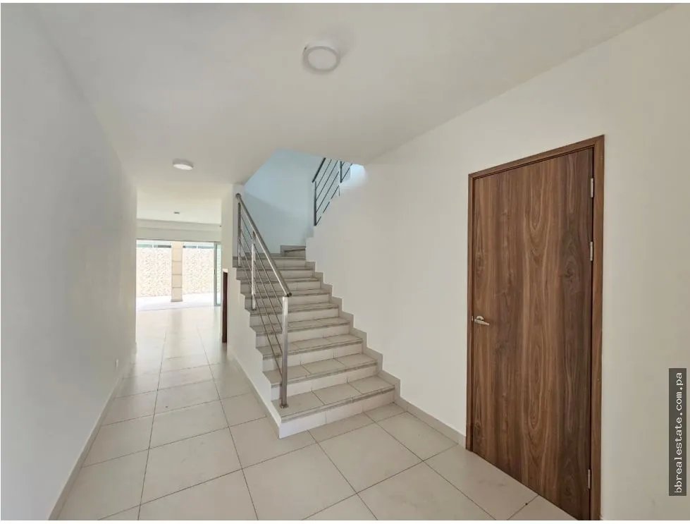 Venta de Casa en Altos del Parque, Vía Centenial
