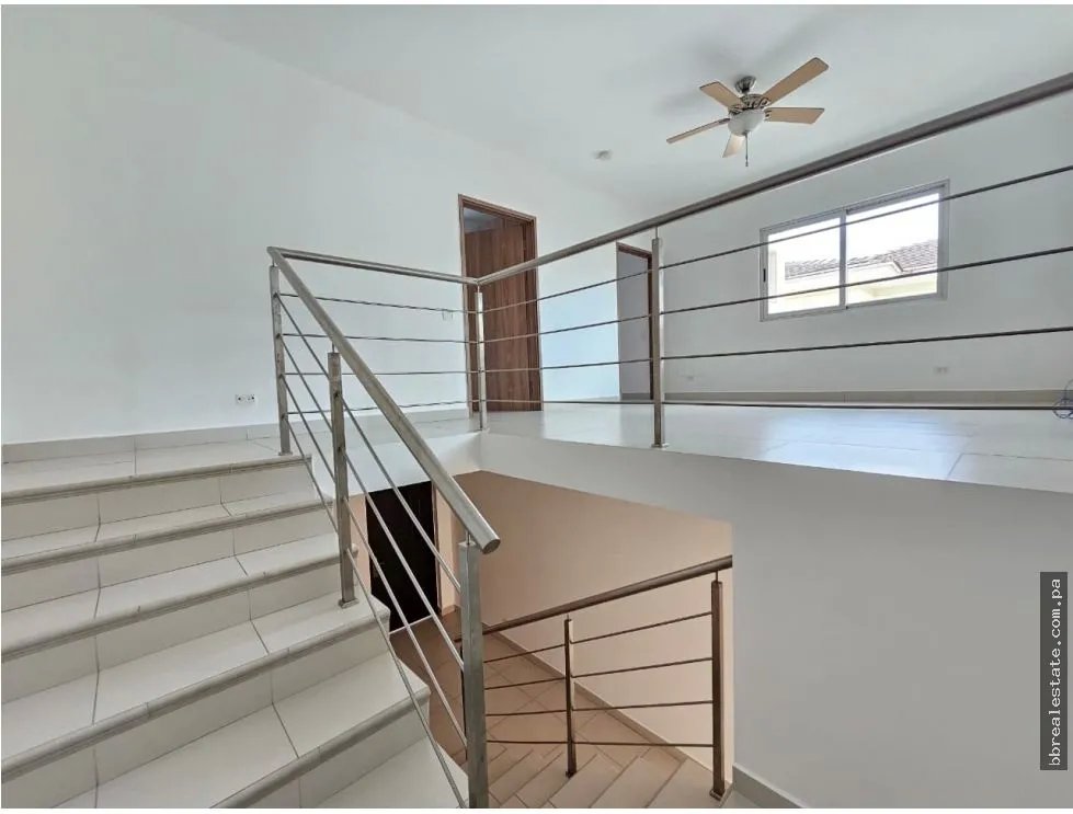 Venta de Casa en Altos del Parque, Vía Centenial