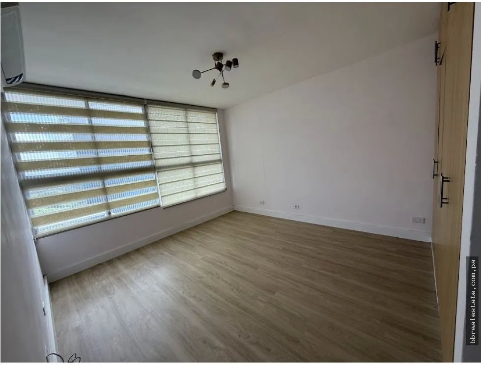 Alquiler de Apartamento PH Vertikal, Costa del Este