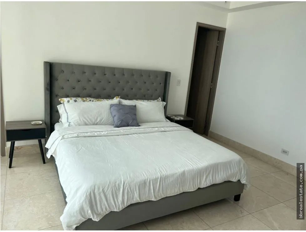 Apartment for rent in Punta Paitilla
