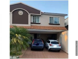 Apartment for sale in Condado del Rey