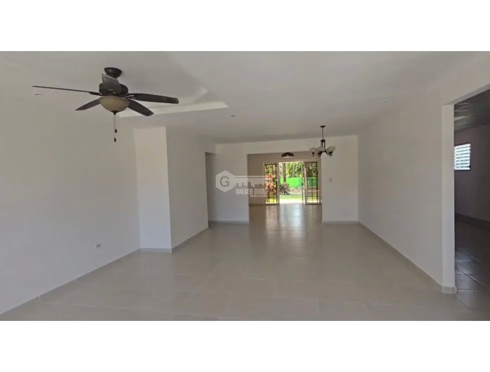 SE VENDE CASA EN ARRAIJAN  LA CONSTANCIA 520 M2 CON AMPLIO PATIO