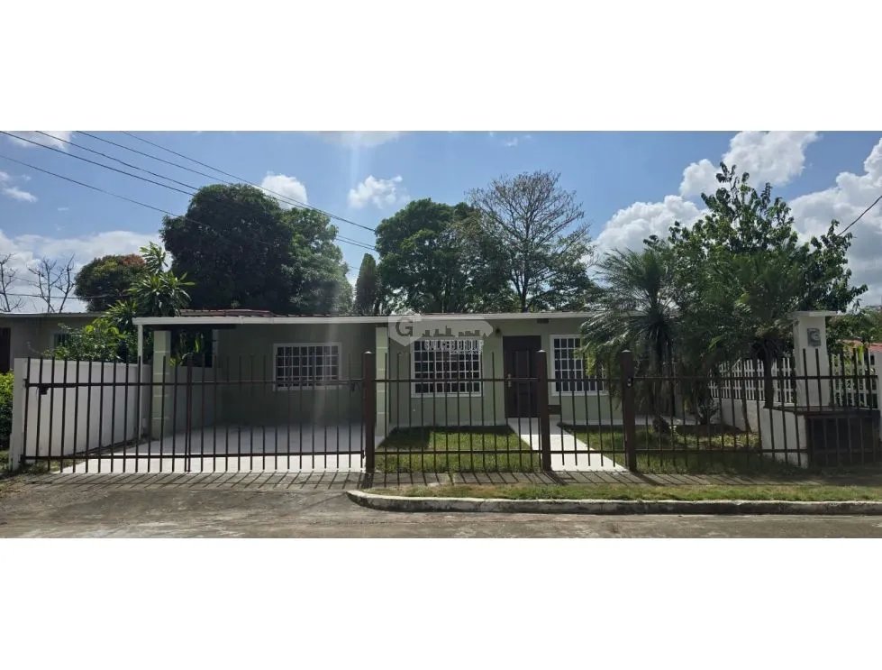 ARRAIJAN / LA CONSTANCIA / 4 HABITACIONES / 520 M2 / 3 BAÑOS / PATIO