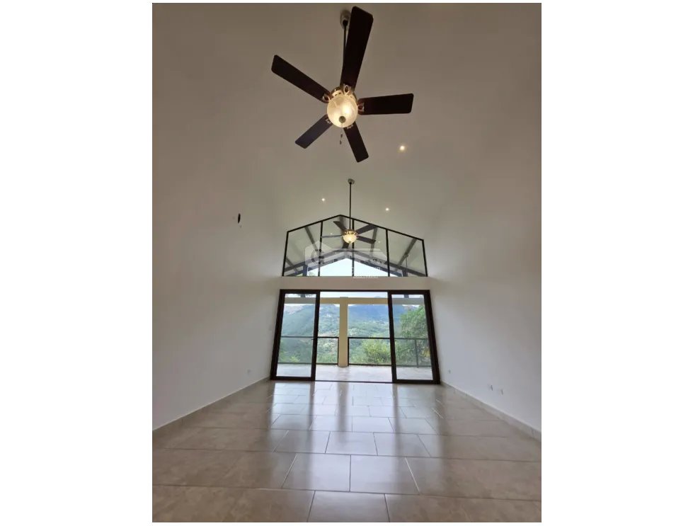 SE VENDE CASA EN ALTOS DEL MARIA 242M 3 HABITACIONES VISTA PANORAMICA