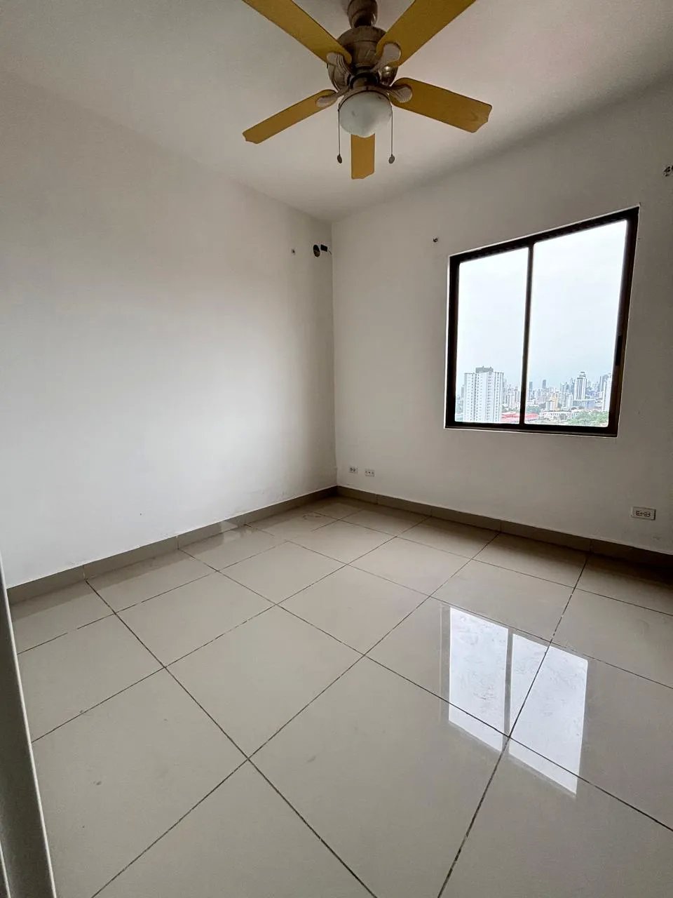 Apartment for rent in 12 de Octubre Panama