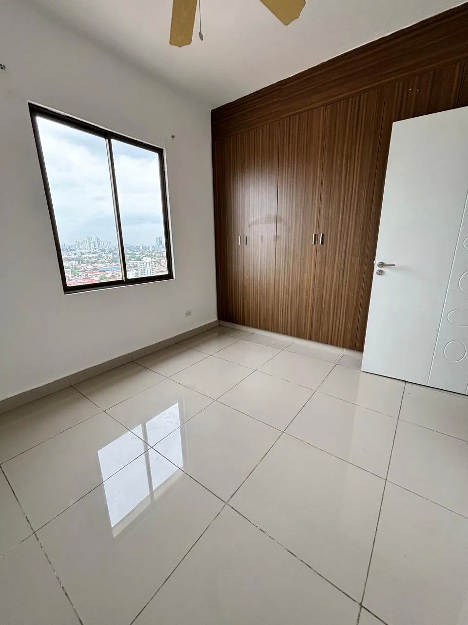 Apartment for rent in 12 de Octubre Panama