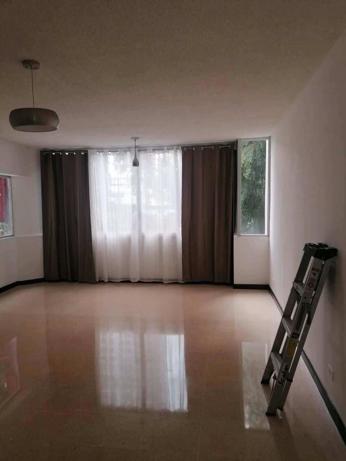 Vendo apartamento en San Francisco, Calle 74