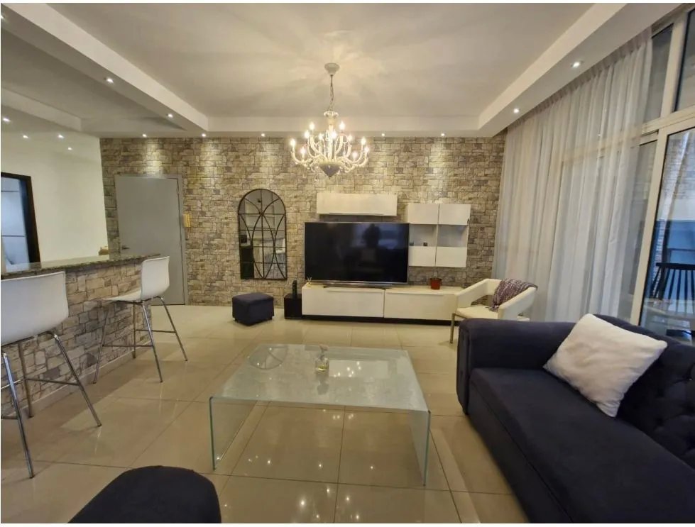 Alquiler de apartamento amoblado en PH Quadrat  San Francisco. YP