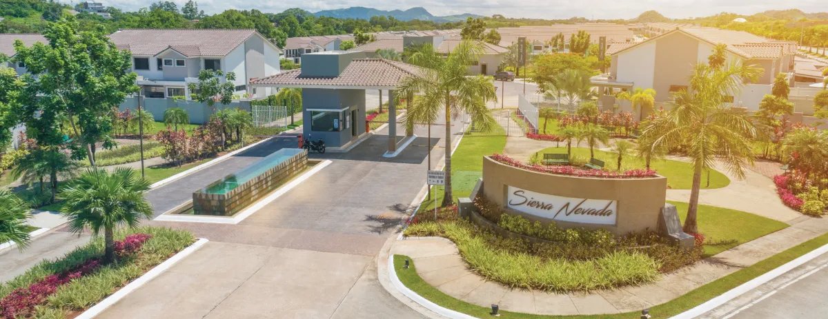 Venta de Casa en PH Vallarta, paseo del Norte, desde $.285,000