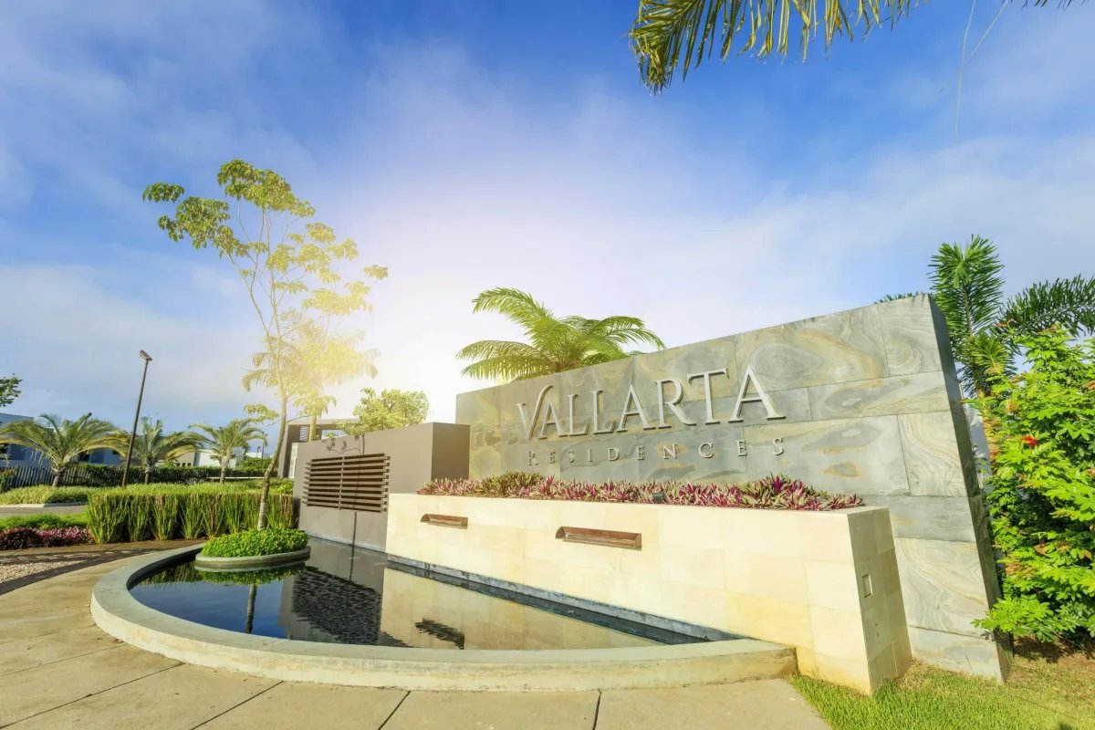 Venta de Casa en PH Vallarta, paseo del Norte, desde $.285,000