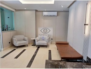 Se vende apartamento reposeido en Bella Vista.